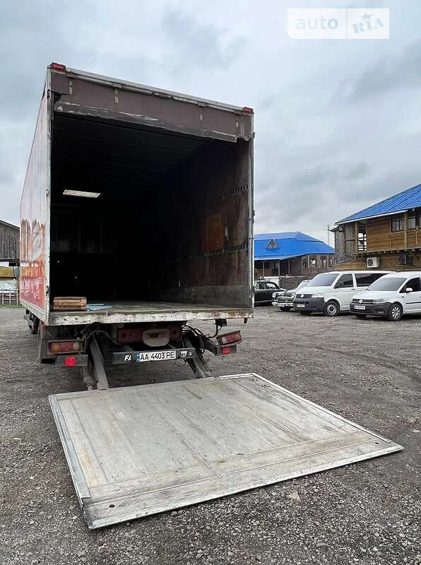 Грузовой фургон Renault Midliner 1997 в Киеве