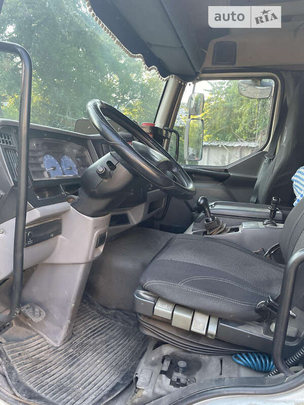 Вантажний фургон Renault Midlum 2005 в Одесі