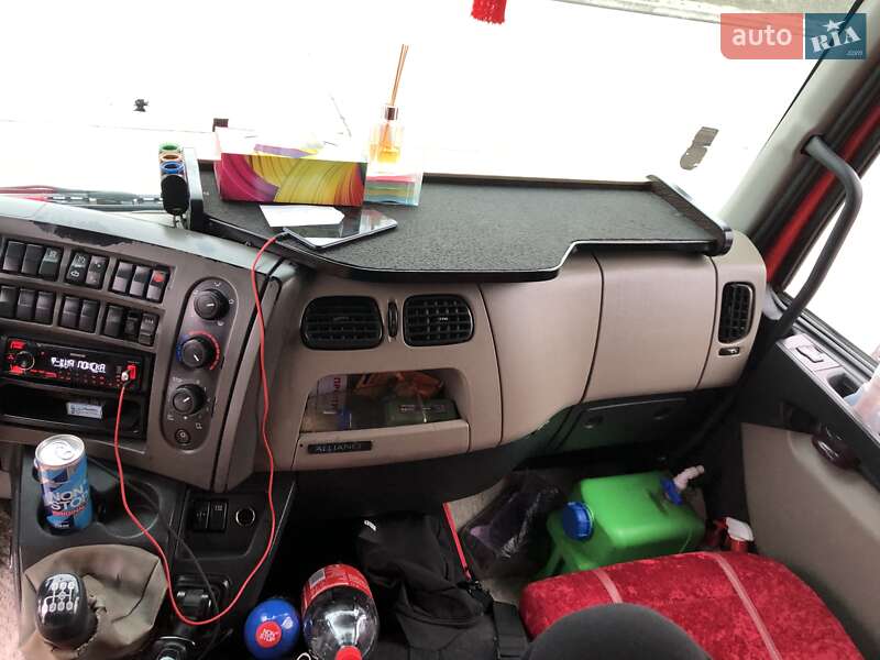 Тентований Renault Midlum 2012 в Києві