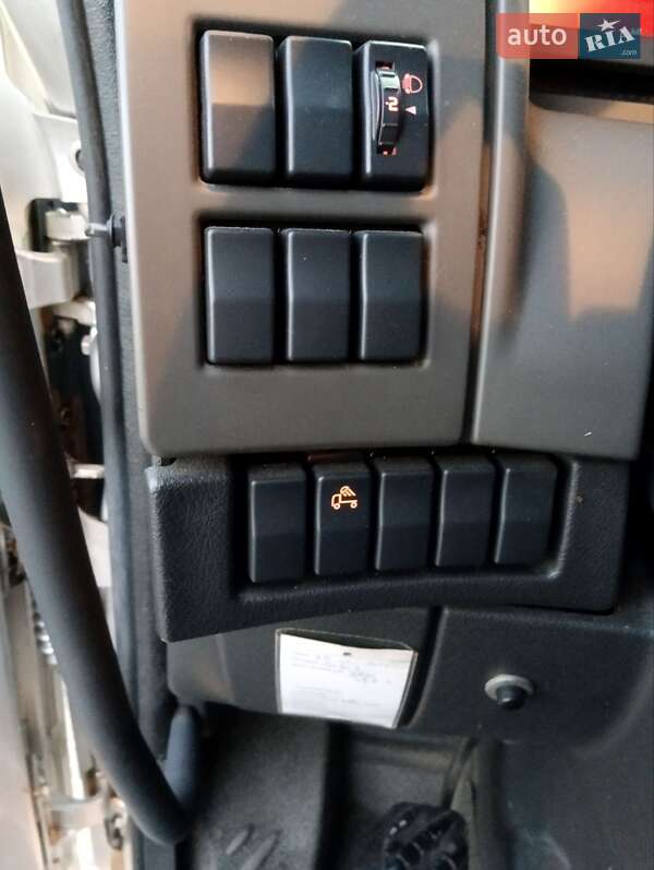 Тягач Renault Midlum 2012 в Ковелі