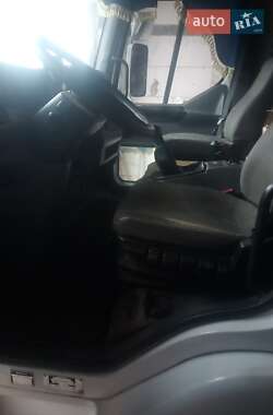 Платформа Renault Midlum 2002 в 