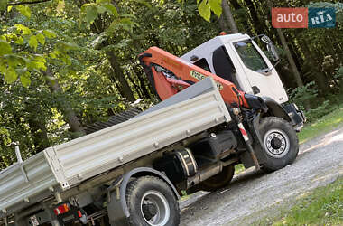 Грузовой фургон Renault Midlum 2003 в 