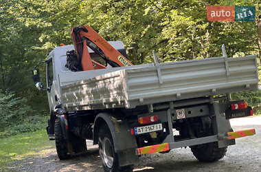 Грузовой фургон Renault Midlum 2003 в 