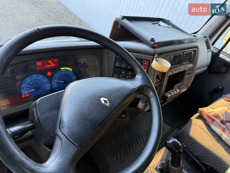 Грузовой фургон Renault Midlum 2004 в Киеве
