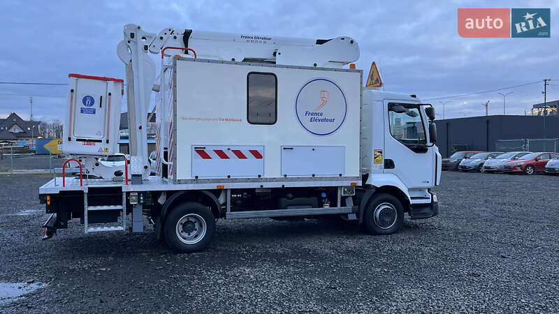 Автовышка Renault Midlum 2010 в Луцке