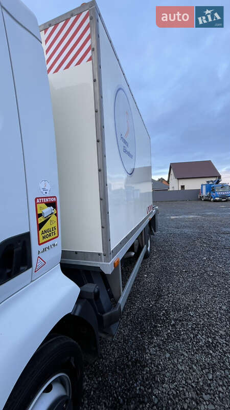 Автовышка Renault Midlum 2010 в Луцке