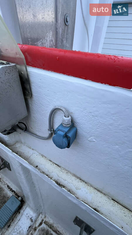 Автовышка Renault Midlum 2010 в Луцке