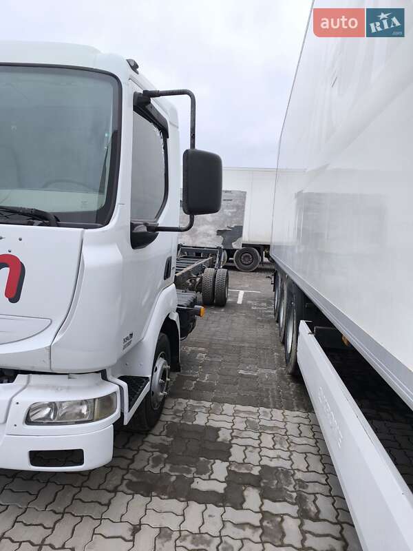 Рефрижератор Renault Midlum 2010 в Львове