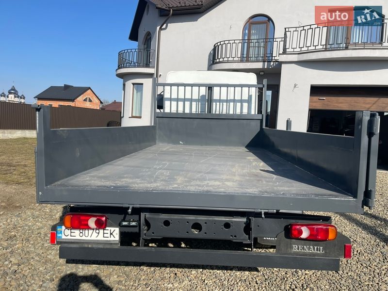 Самосвал Renault Midlum 2001 в Черновцах