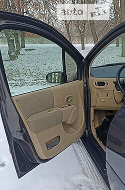 Хетчбек Renault Modus 2006 в Ставищі