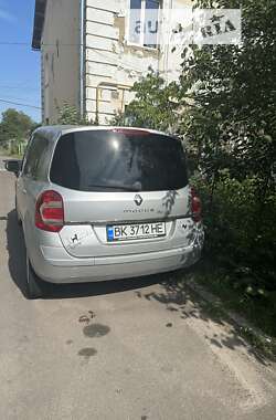 Хэтчбек Renault Modus 2008 в Здолбунове