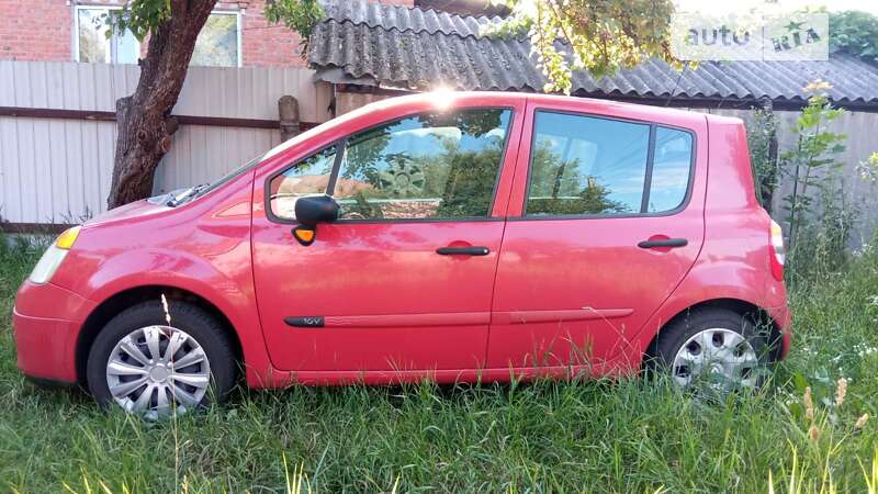 Хетчбек Renault Modus 2005 в Люботині