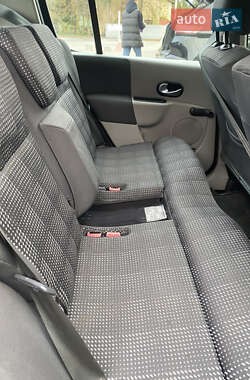 Хетчбек Renault Modus 2005 в Березані