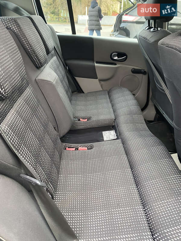 Хетчбек Renault Modus 2005 в Березані