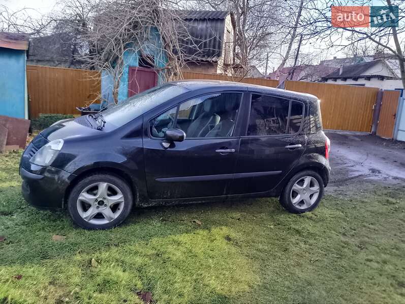 Хэтчбек Renault Modus 2007 в Богуславе