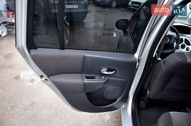 Хэтчбек Renault Modus 2008 в Львове