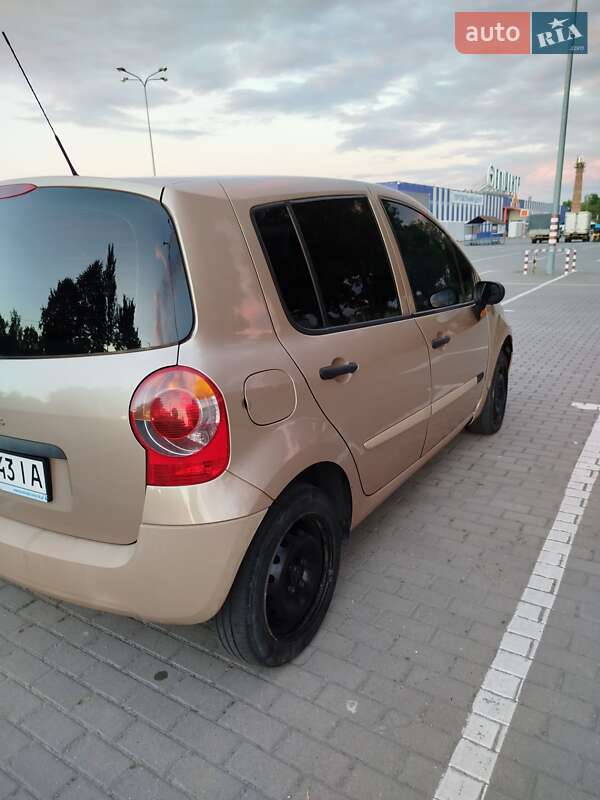 Хэтчбек Renault Modus 2004 в Коломые