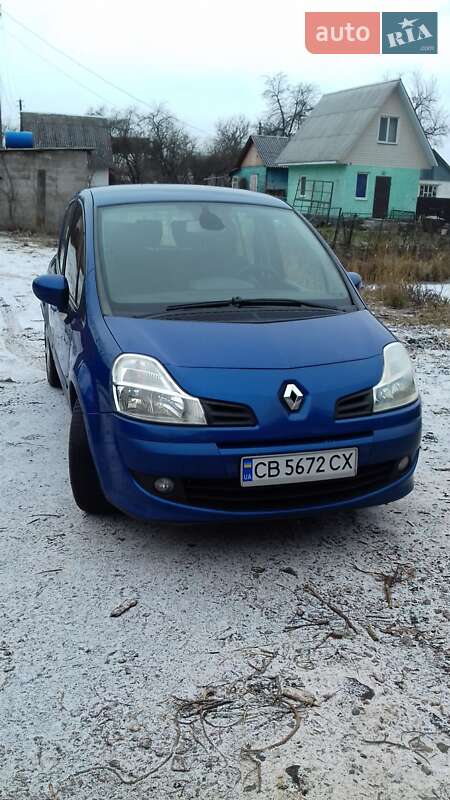 Хэтчбек Renault Modus 2009 в 