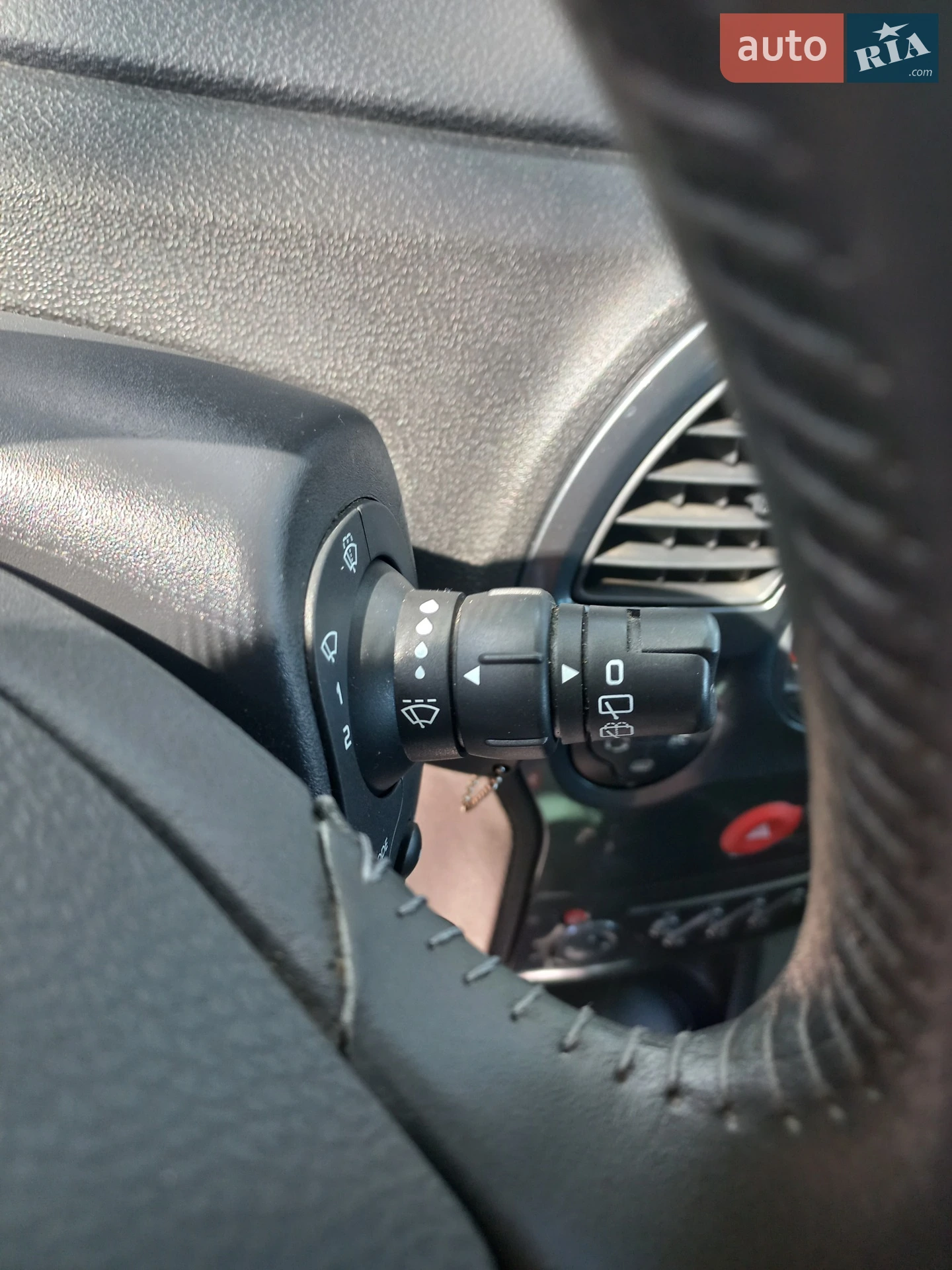 2010 Renault Modus - мініатюра 10