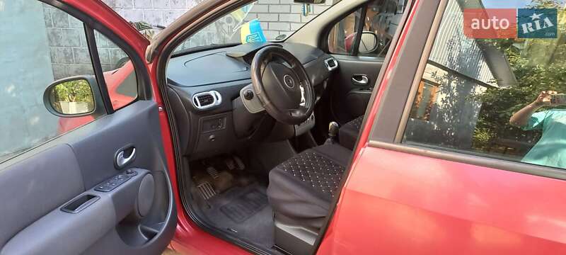 Хэтчбек Renault Modus 2009 в Гайвороне