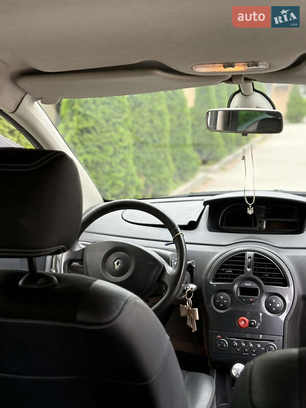 Хэтчбек Renault Modus 2007 в Солотвине