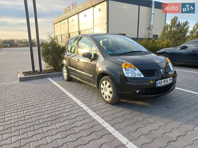 Хэтчбек Renault Modus 2004 в Виннице