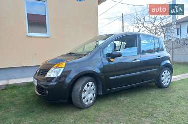 Хэтчбек Renault Modus 2004 в Виннице