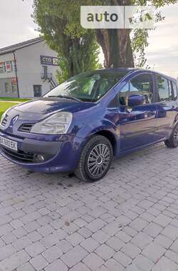 Хэтчбек Renault Modus 2008 в Киеве