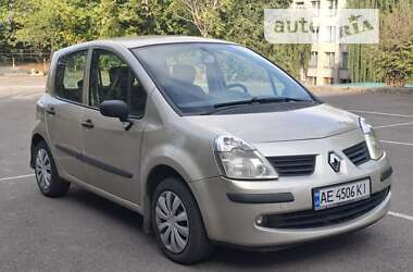 Хэтчбек Renault Modus 2006 в Каменском