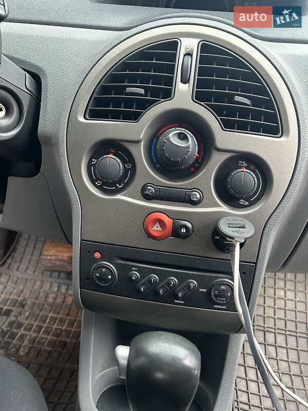 Хэтчбек Renault Modus 2008 в Нежине