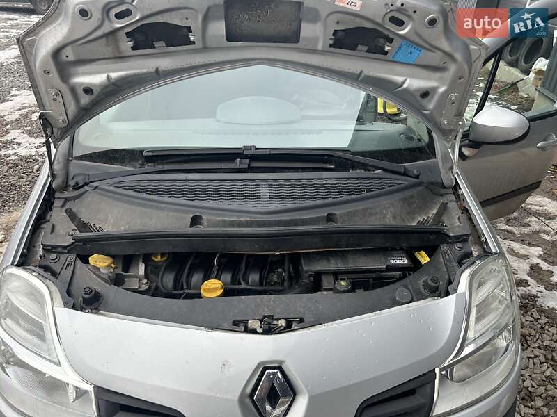 Хэтчбек Renault Modus 2008 в Нежине