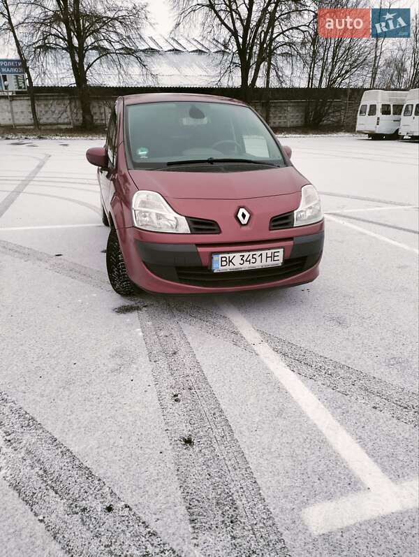 Хэтчбек Renault Modus 2009 в Ровно