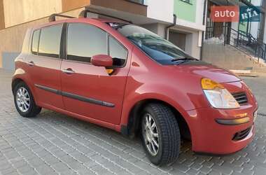 Хетчбек Renault Modus 2006 в Львові Хетчбек Renault Modus 2006 в Львові
