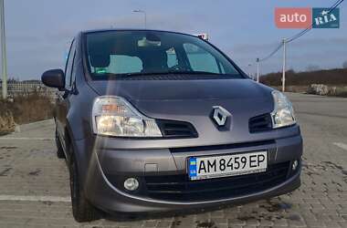 Хэтчбек Renault Modus 2009 в 