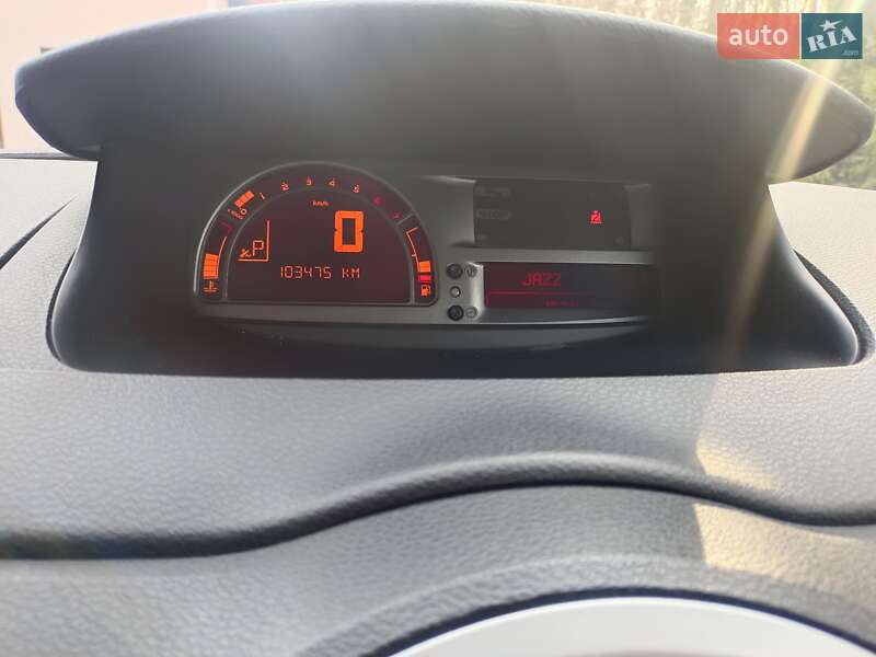 Хэтчбек Renault Modus 2009 в Львове