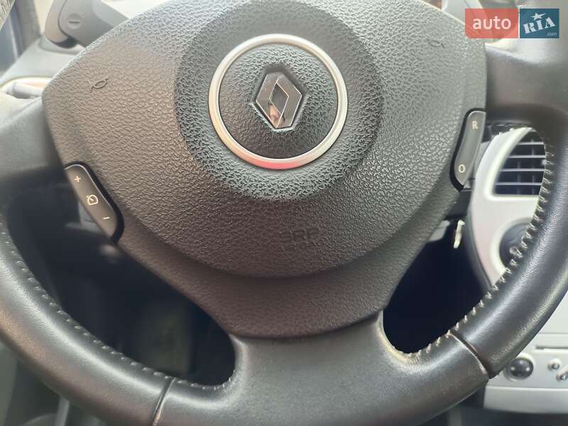 Хэтчбек Renault Modus 2009 в Львове