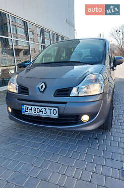 Хэтчбек Renault Modus 2009 в 