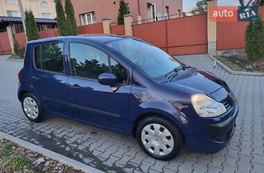 Хэтчбек Renault Modus 2009 в 