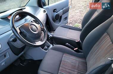 Хэтчбек Renault Modus 2009 в 