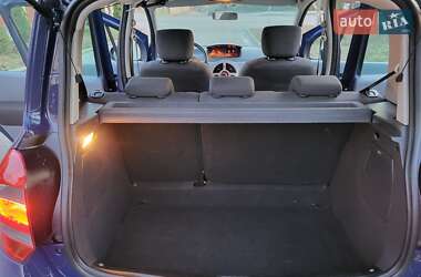 Хэтчбек Renault Modus 2009 в 