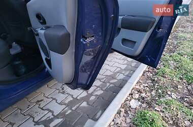 Хэтчбек Renault Modus 2009 в 
