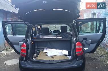 Хэтчбек Renault Modus 2009 в 