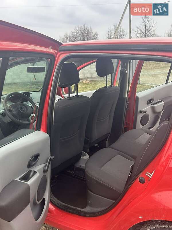 Хэтчбек Renault Modus 2010 в Львове