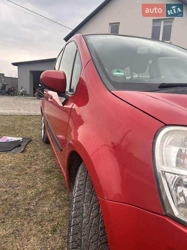 Хэтчбек Renault Modus 2010 в Львове