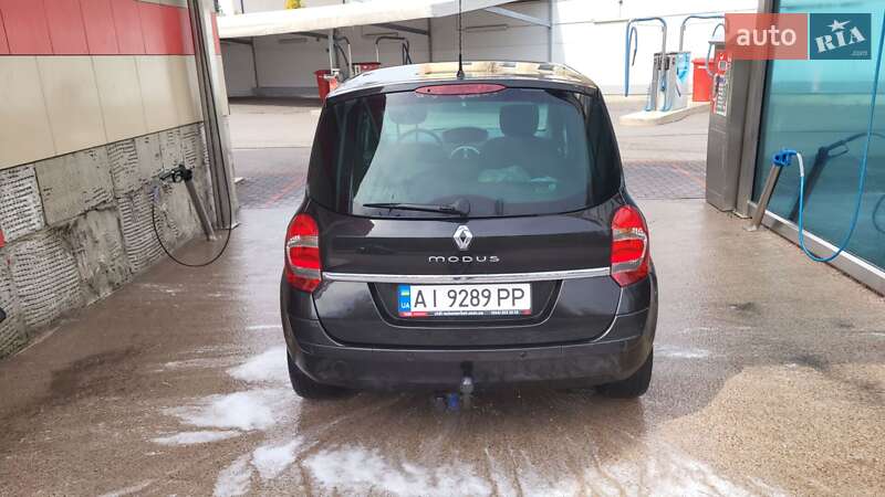 Хэтчбек Renault Modus 2011 в Киеве