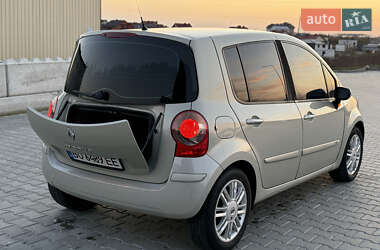 Хэтчбек Renault Modus 2005 в 