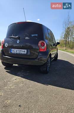 Хэтчбек Renault Modus 2004 в 