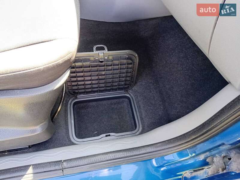 Хэтчбек Renault Modus 2007 в Луцке