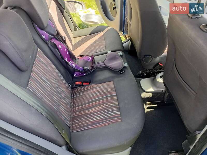 Хэтчбек Renault Modus 2007 в Луцке