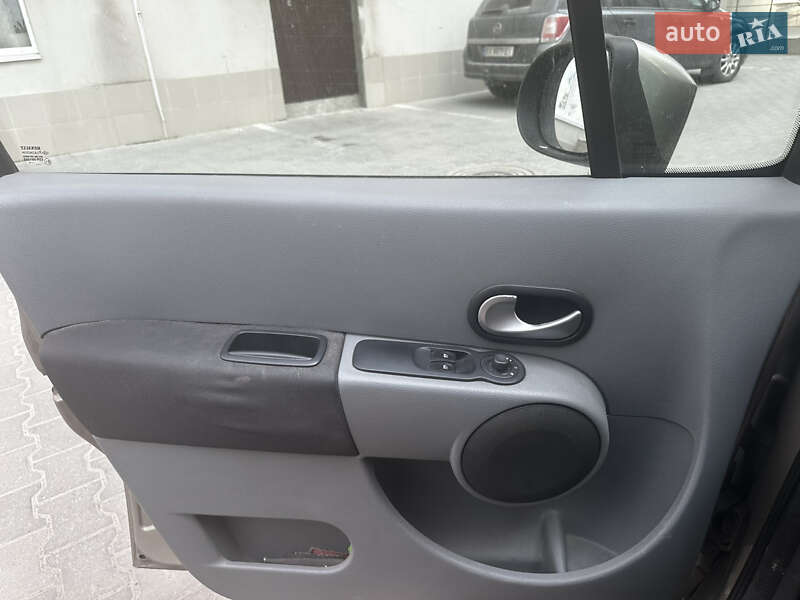 Хэтчбек Renault Modus 2010 в Хмельницком